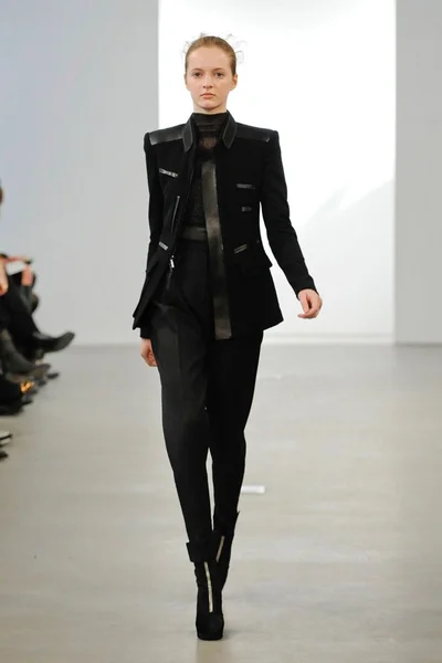 Look 6